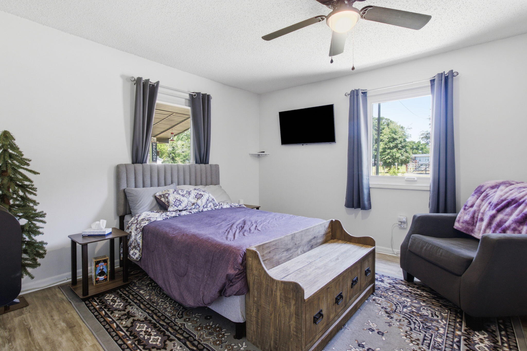 5655 Woolley Road Crestview, FL 32539 - Photo 29 of 56 25-web-or-mls-IMG_6026_with_tv