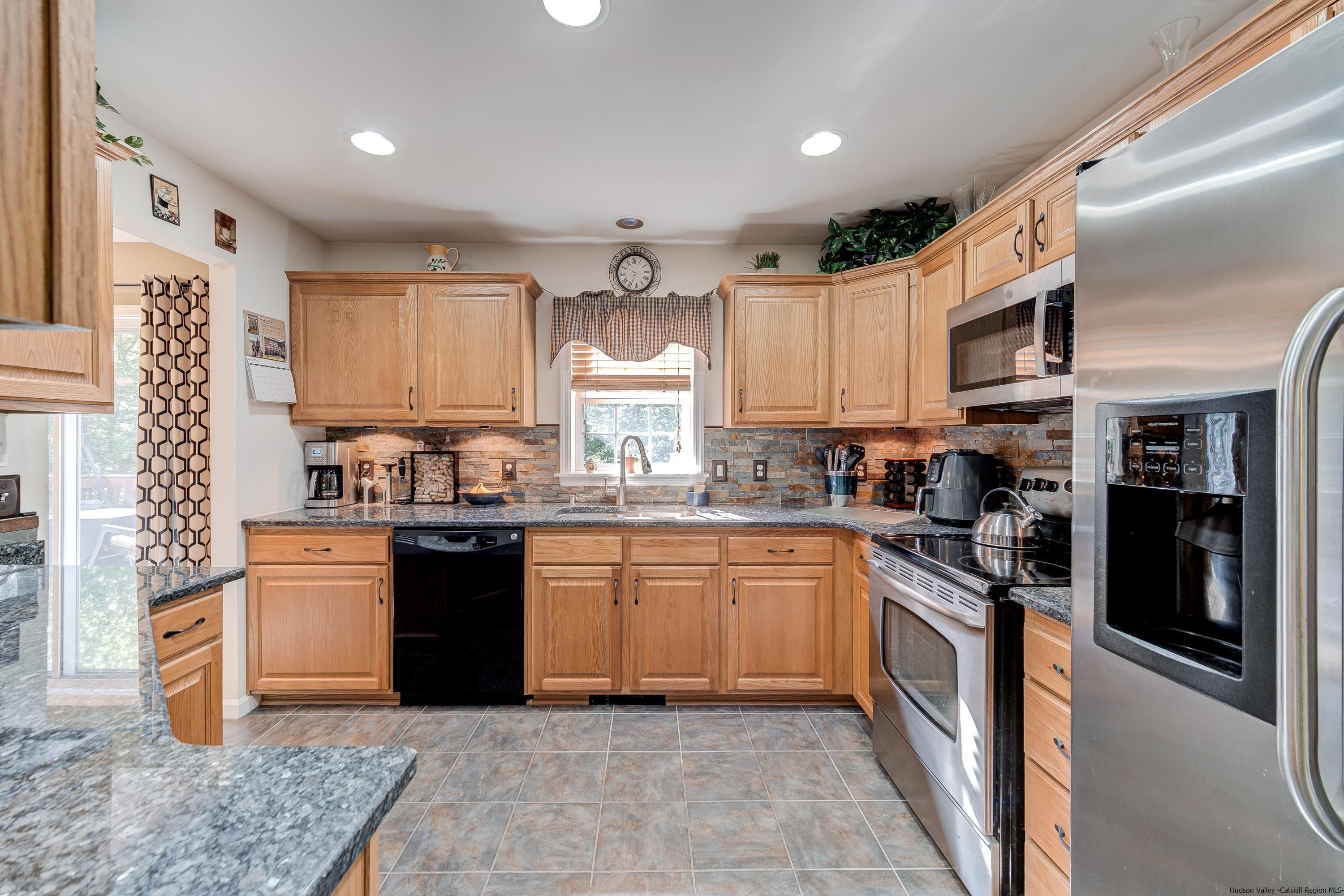 206 Plutarch Road Highland, NY 12528 - Photo 9 of 27 Photo 9