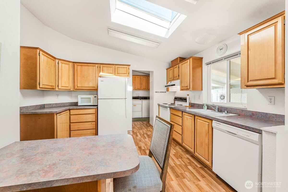 1785 Douglas Road, Unit 54 Friday Harbor, WA 98250 - Photo 11 of 30 Gallery Image 11