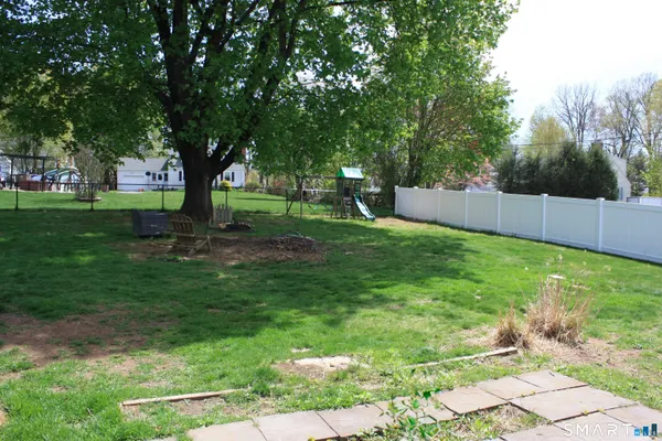 $374,950 | 18 Vernon Center Heights, Vernon, CT 06066
