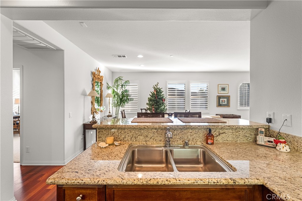 14 Via Almeria San Clemente, CA 92673 - Photo 14 of 47