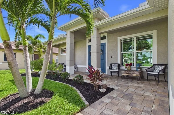 $475,000 | 437 Northwest 38th Place, Cape Coral, FL 33993