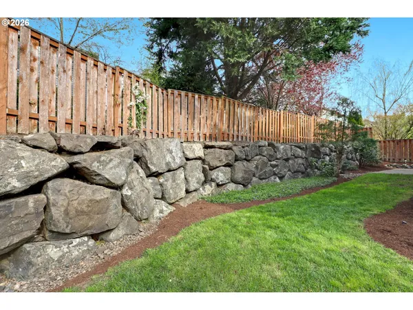 $809,000 | 3527 Northwest Lansbrook Terrace, Portland, OR 97229