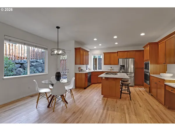 $809,000 | 3527 Northwest Lansbrook Terrace, Portland, OR 97229