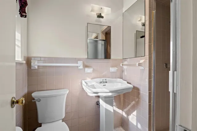 $225,900 | 605 West Campbell Street, Linden, TX 75563