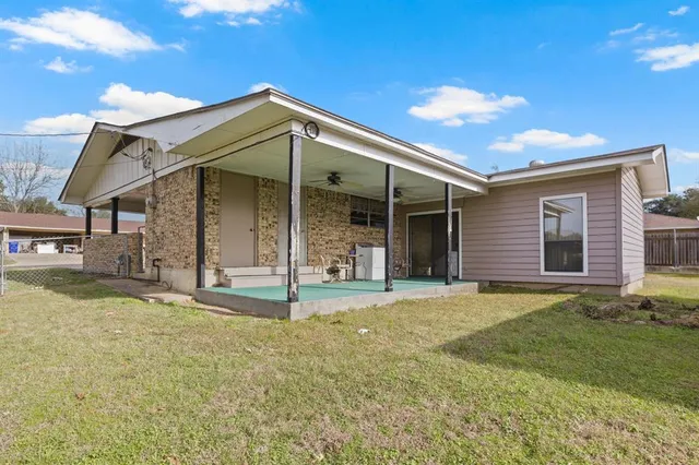 $225,900 | 605 West Campbell Street, Linden, TX 75563