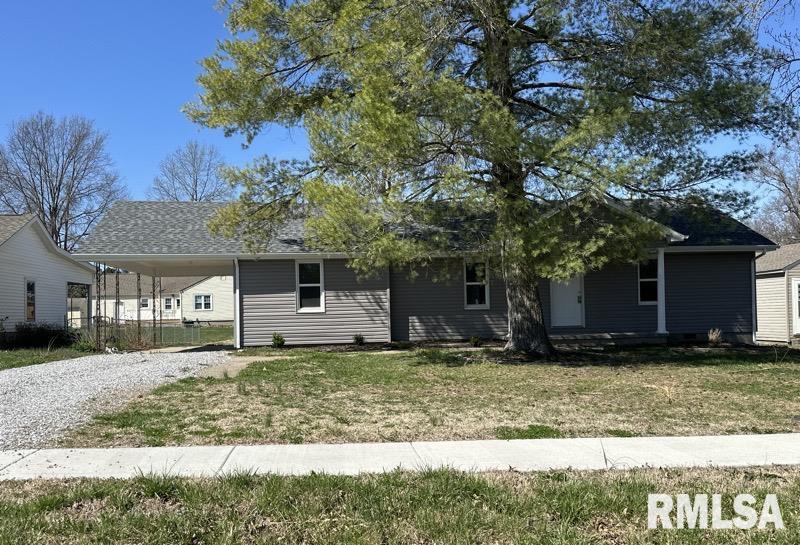 414 Charlotte Road Marion, IL 62959 - Photo 1 of 17 Gallery Image 1