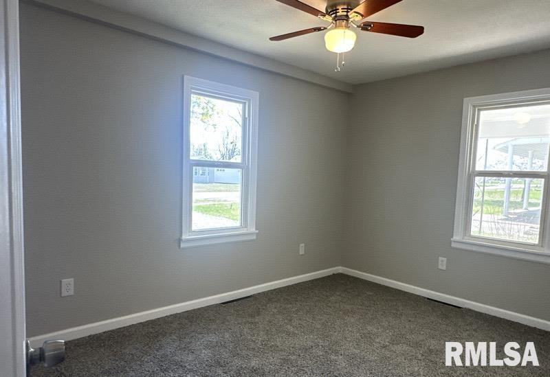 414 Charlotte Road Marion, IL 62959 - Photo 13 of 17 Gallery Image 13