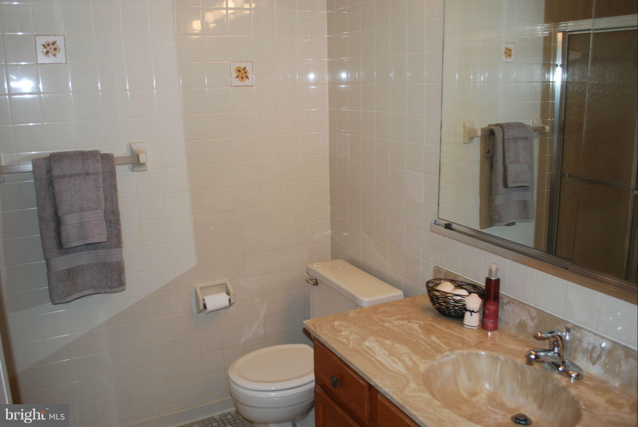 2553 Golfers Ridge Road Annapolis, MD 21401 - Photo 14 of 29 Bath (Master)
