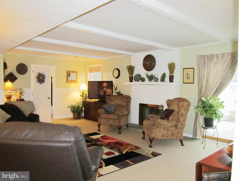 1119 Colonial Road Lancaster, PA 17603 - Photo 11 of 32 Gallery Image 11