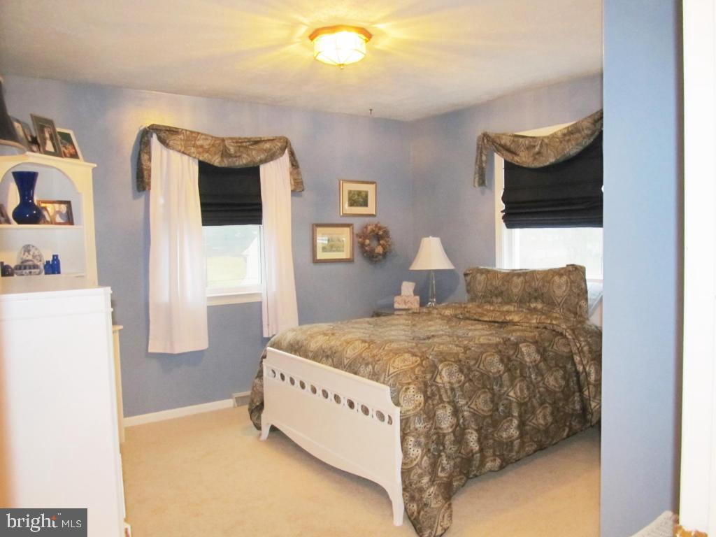 1119 Colonial Road Lancaster, PA 17603 - Photo 26 of 32 Gallery Image 26