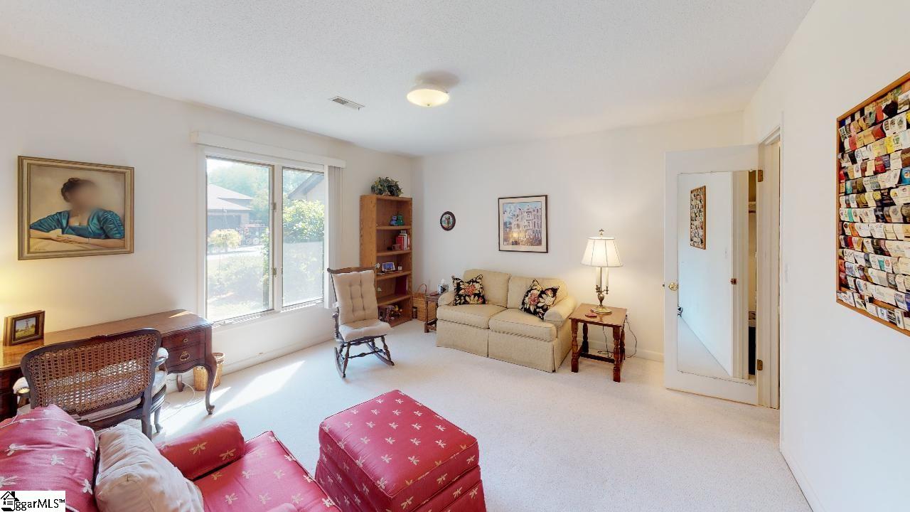 175 Tanger Circle Greer, SC 29650 - Photo 7 of 12 Gallery Image 7