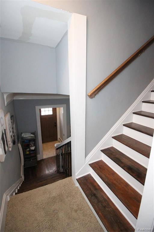 1376 Bedford Road Grosse Pointe Park, MI 48230 - Photo 26 of 49