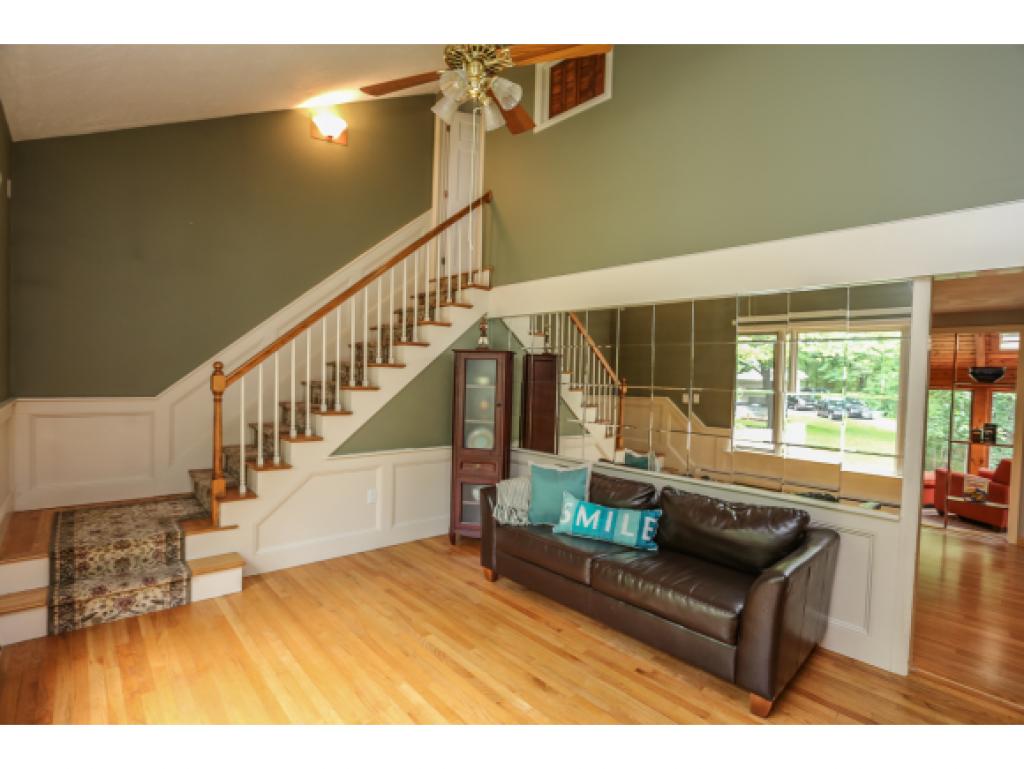 94 Beals Road Bedford, NH 03110 - Photo 17 of 36