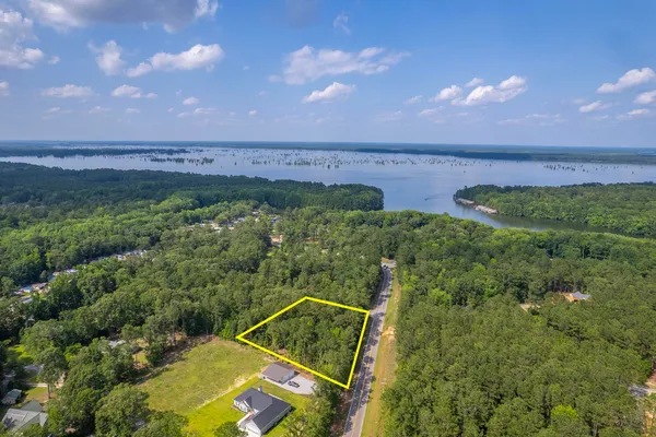 $37,000 | 0 Breezewood Court, Elloree, SC 29047
