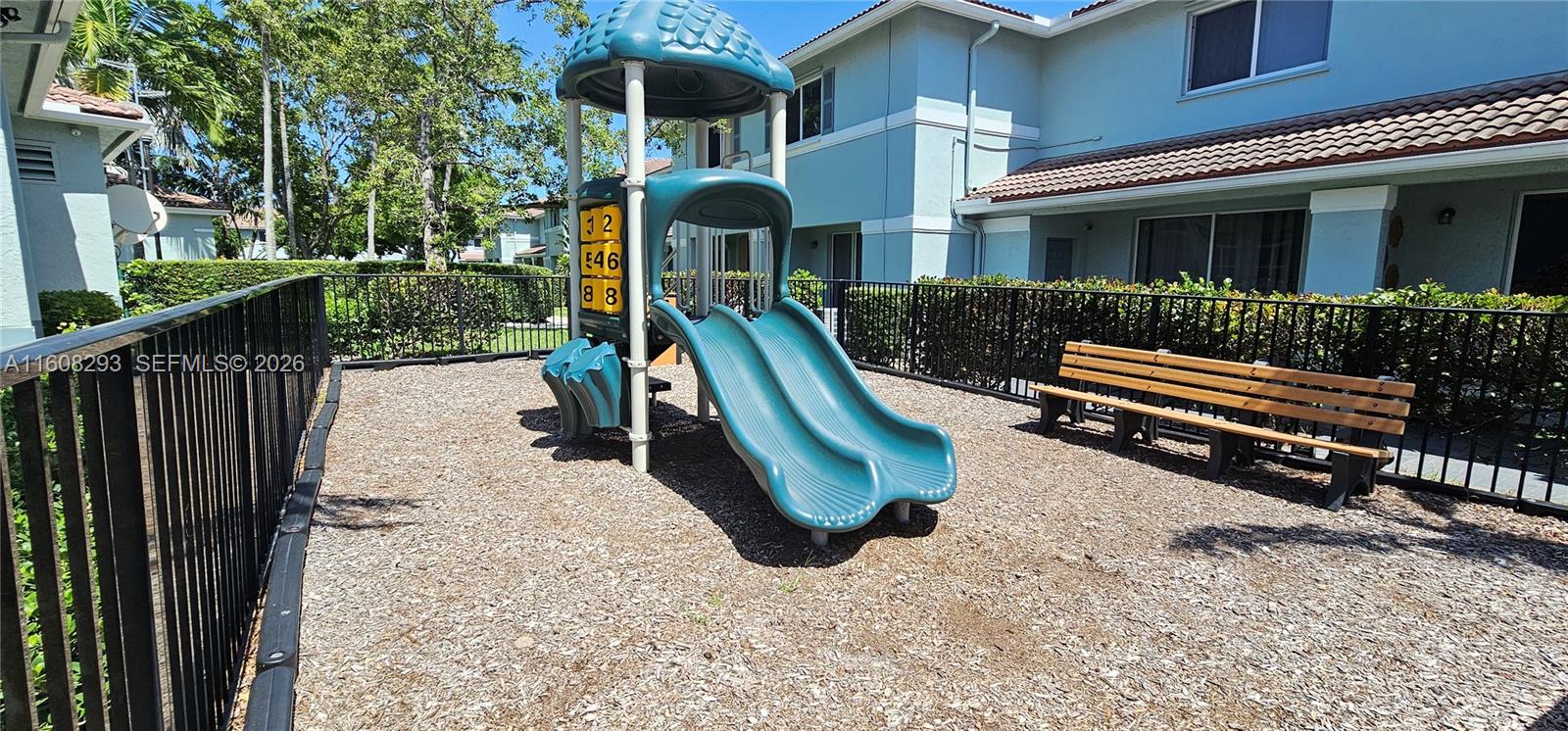 3556 Oleander Terrace, Unit 3556 Riviera Beach, FL 33404 - Photo 19 of 36