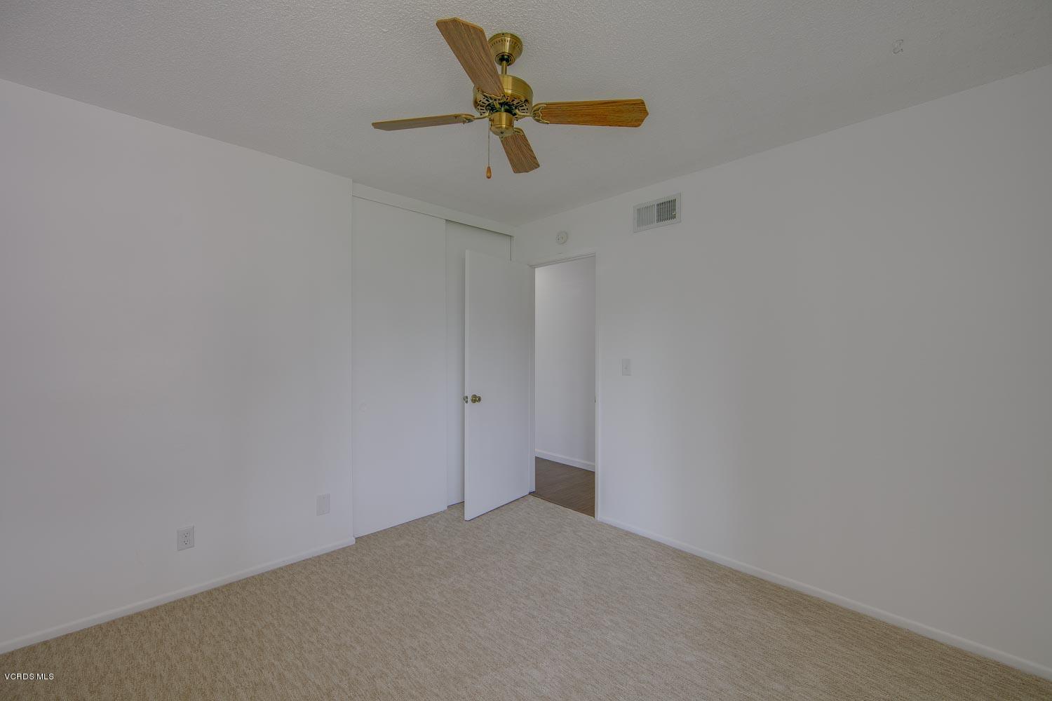 3326 Elmore Street Simi Valley, CA 93063 - Photo 15 of 31 3326Elmore-15