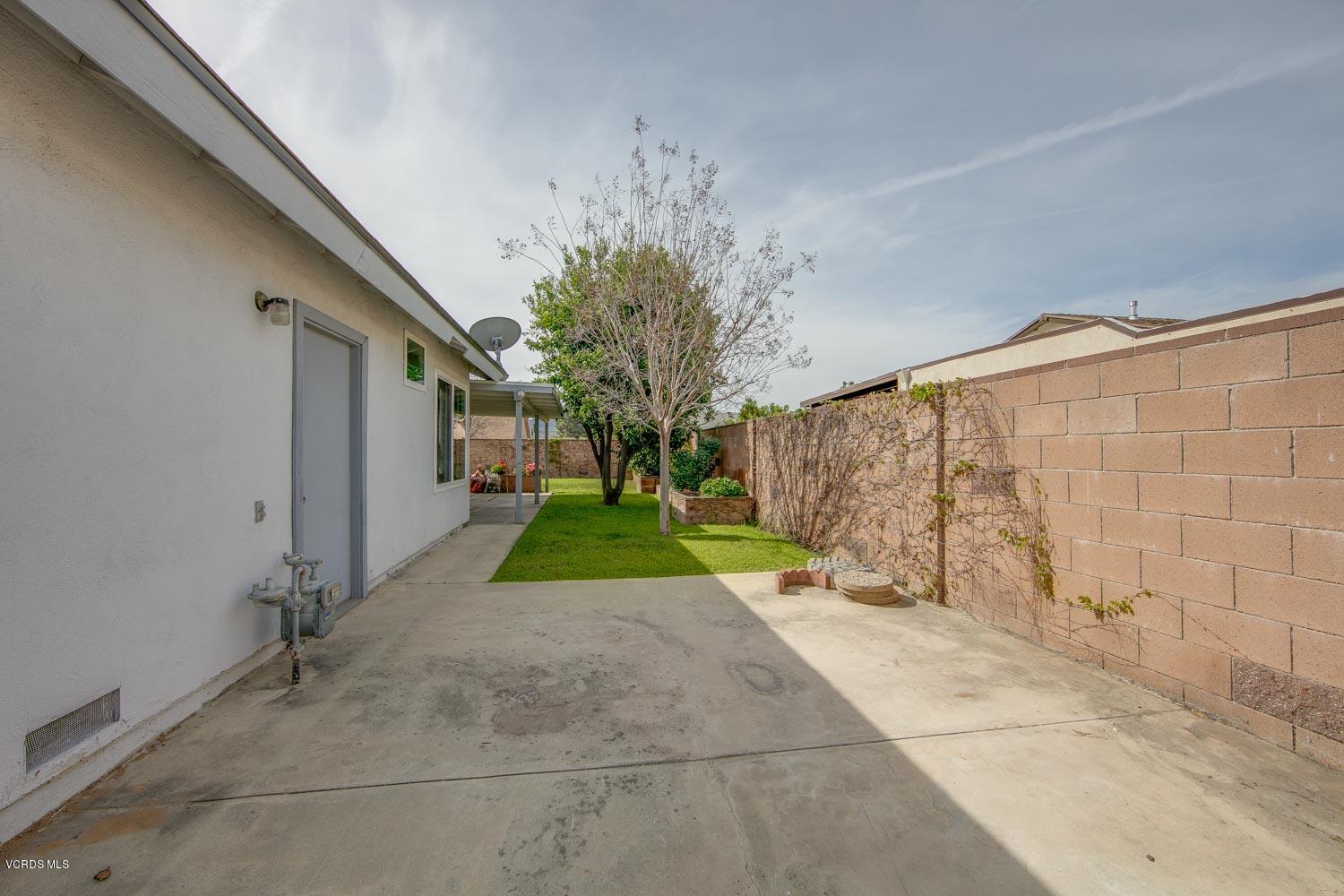 3326 Elmore Street Simi Valley, CA 93063 - Photo 26 of 31 3326Elmore-26