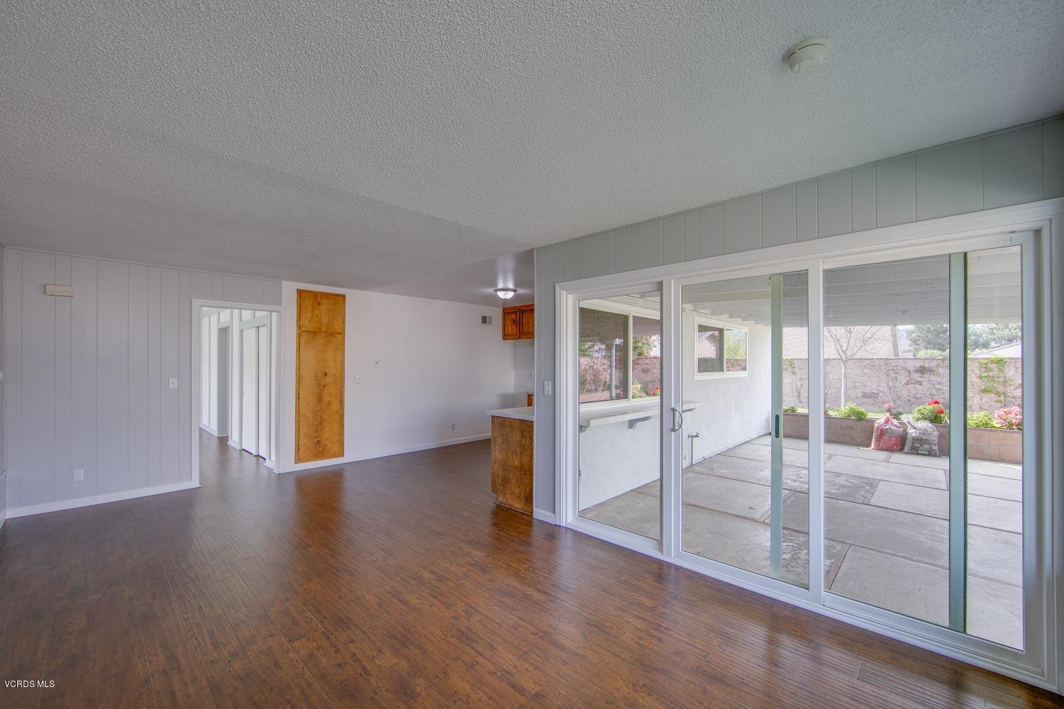 3326 Elmore Street Simi Valley, CA 93063 - Photo 8 of 31 3326Elmore-8