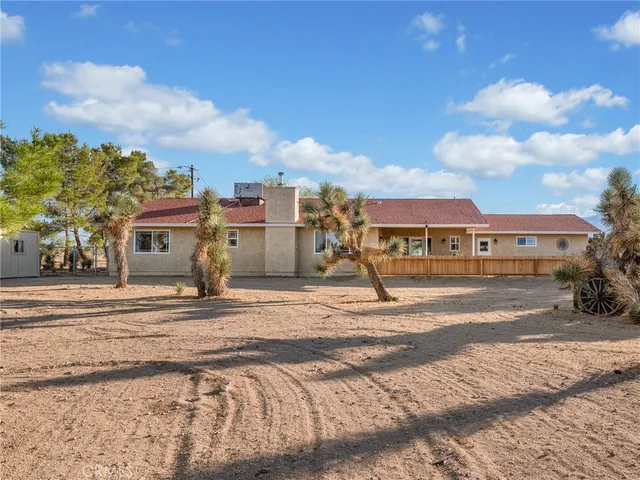 $565,000 | 3996 Yucca Terrace Drive, Phelan, CA 92371