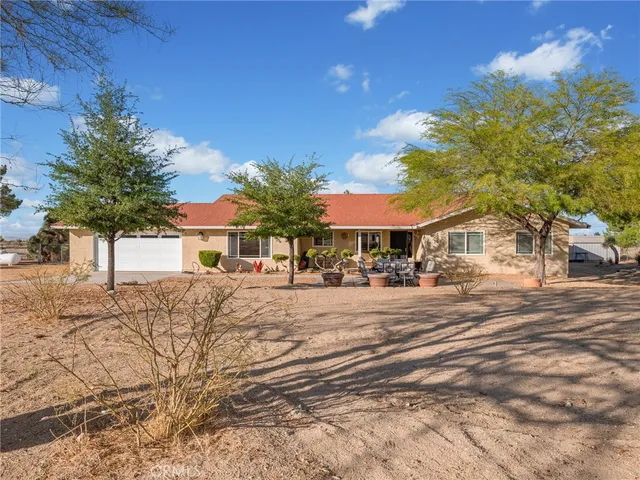 $565,000 | 3996 Yucca Terrace Drive, Phelan, CA 92371