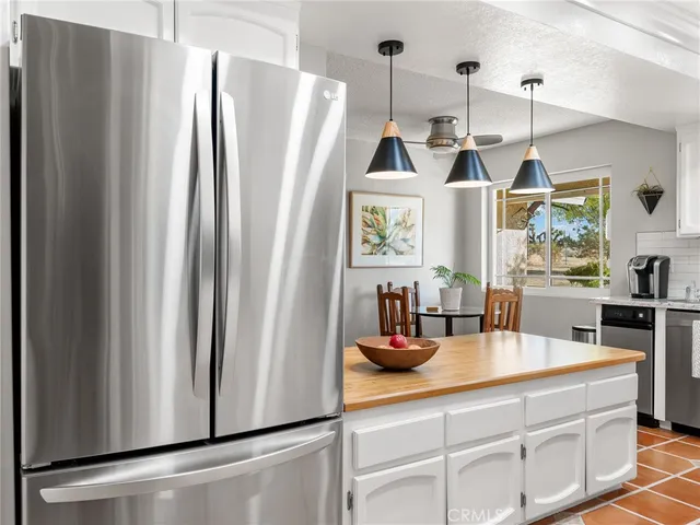 $565,000 | 3996 Yucca Terrace Drive, Phelan, CA 92371