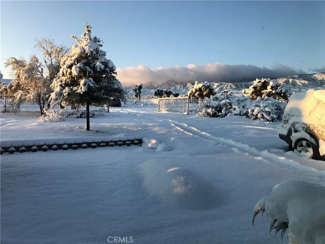 $565,000 | 3996 Yucca Terrace Drive, Phelan, CA 92371