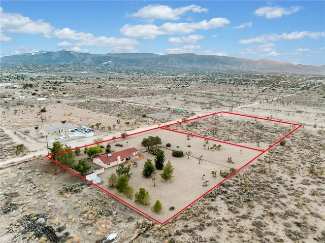 $565,000 | 3996 Yucca Terrace Drive, Phelan, CA 92371