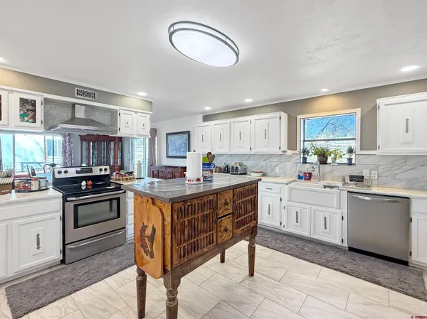 $450,000 | 412 1st Street, Dove Creek, CO 81324