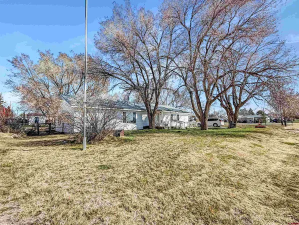 $450,000 | 412 1st Street, Dove Creek, CO 81324