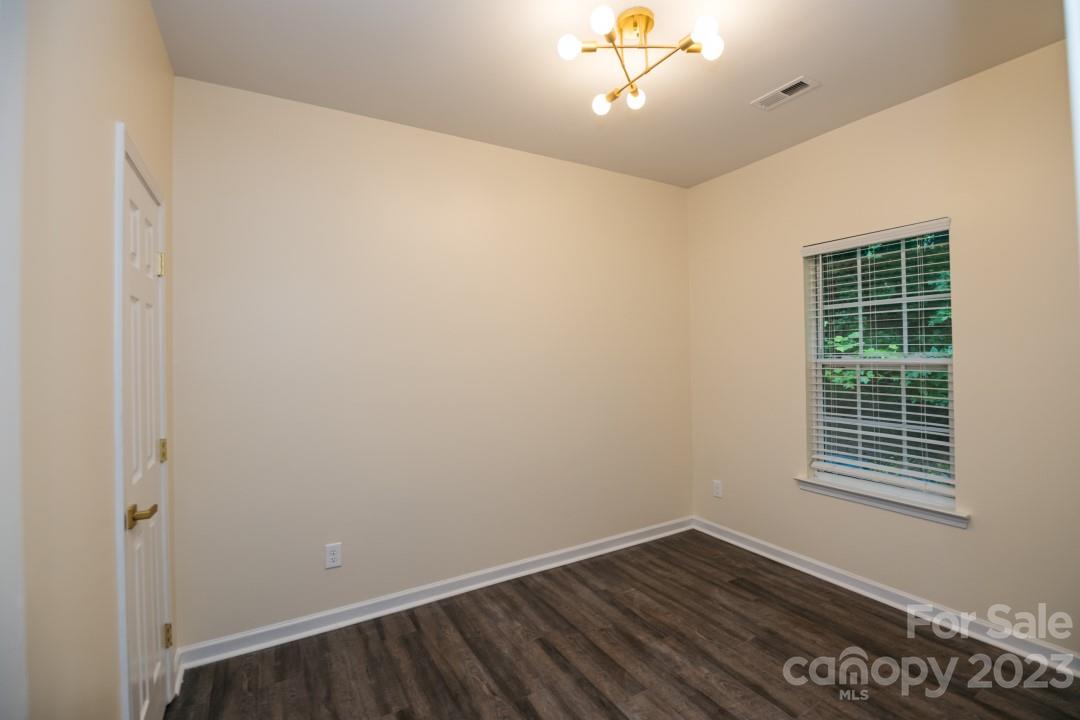 8208 Pozzi Road Charlotte, NC 28216 - Photo 15 of 25 Gallery Image 15