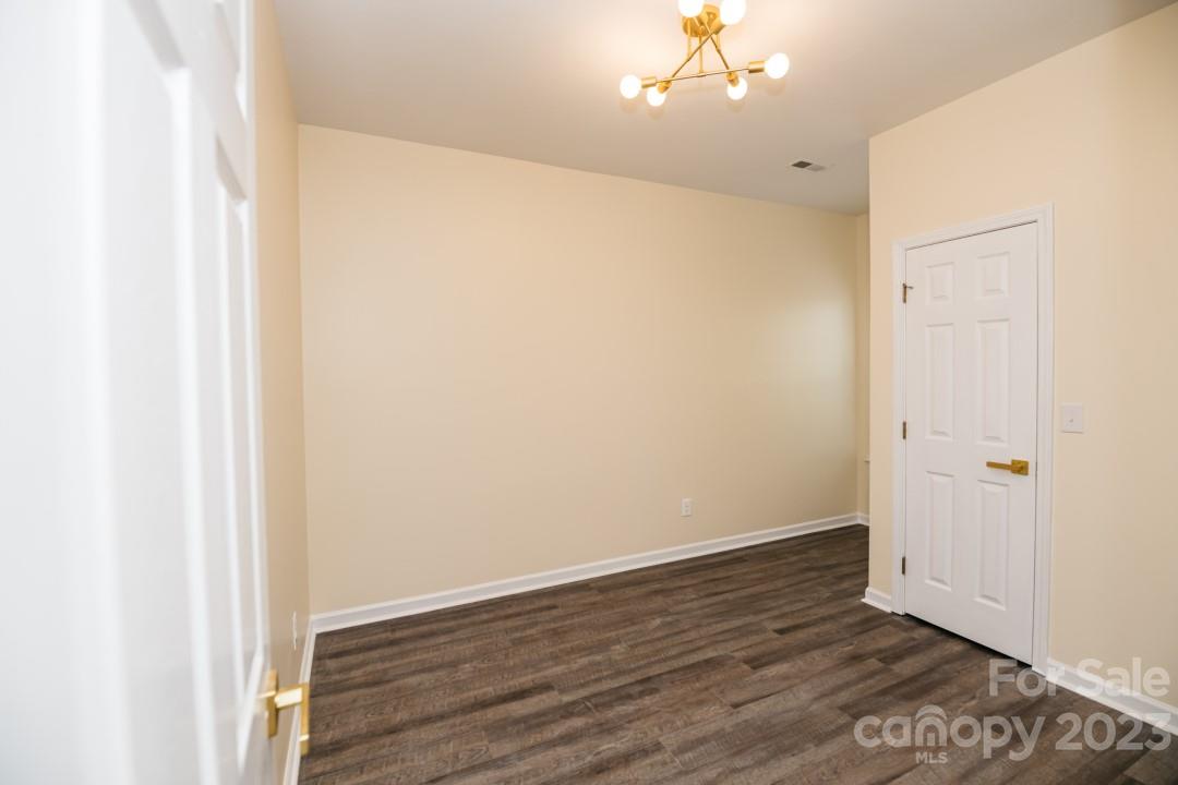 8208 Pozzi Road Charlotte, NC 28216 - Photo 21 of 25 Gallery Image 21