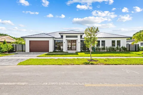 $3,000,000 | 4516 Northeast 22nd Road, Fort Lauderdale, FL 33308