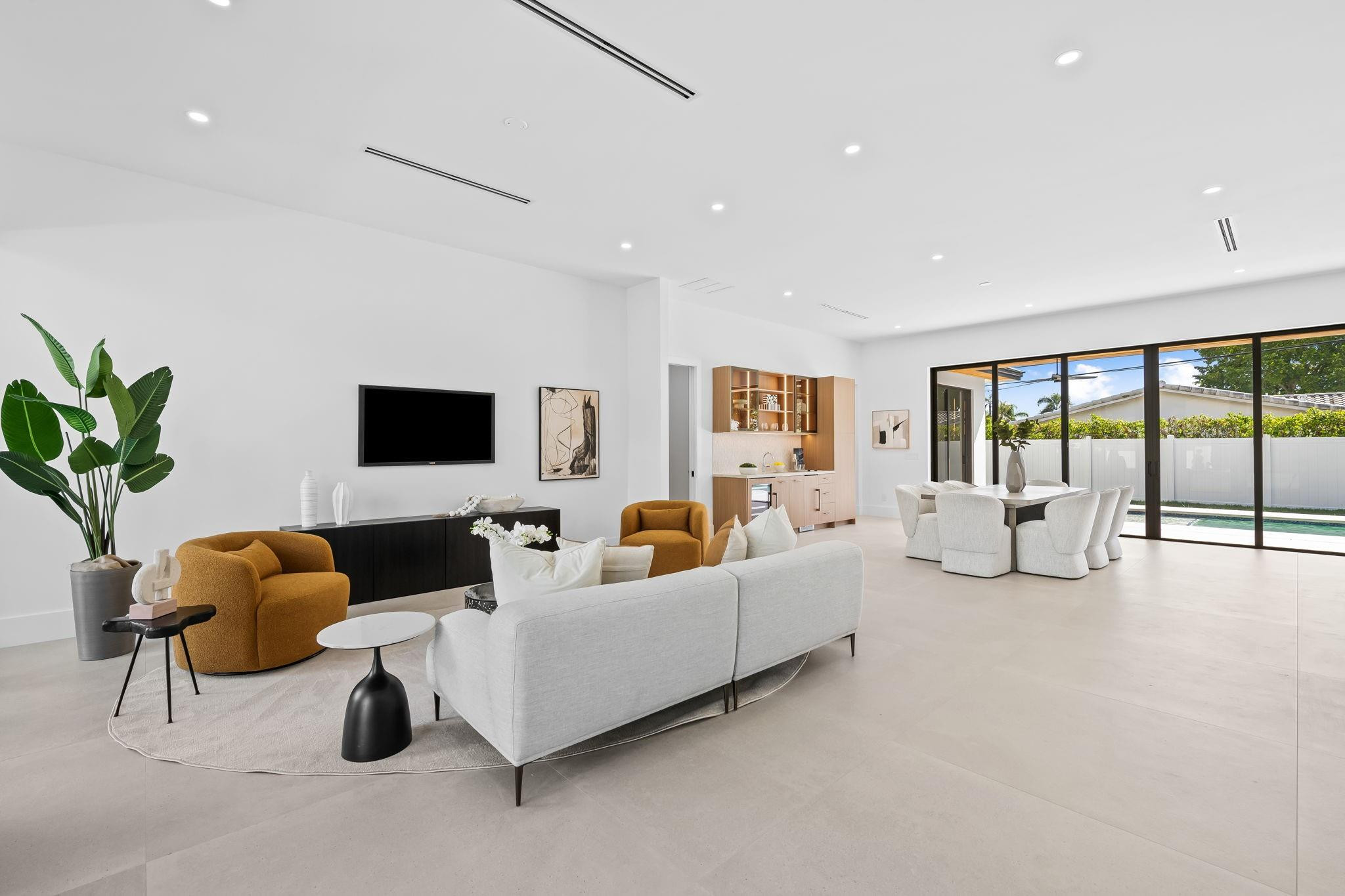 4516 Northeast 22nd Road Fort Lauderdale, FL 33308 - Photo 7 of 29 Photo 7