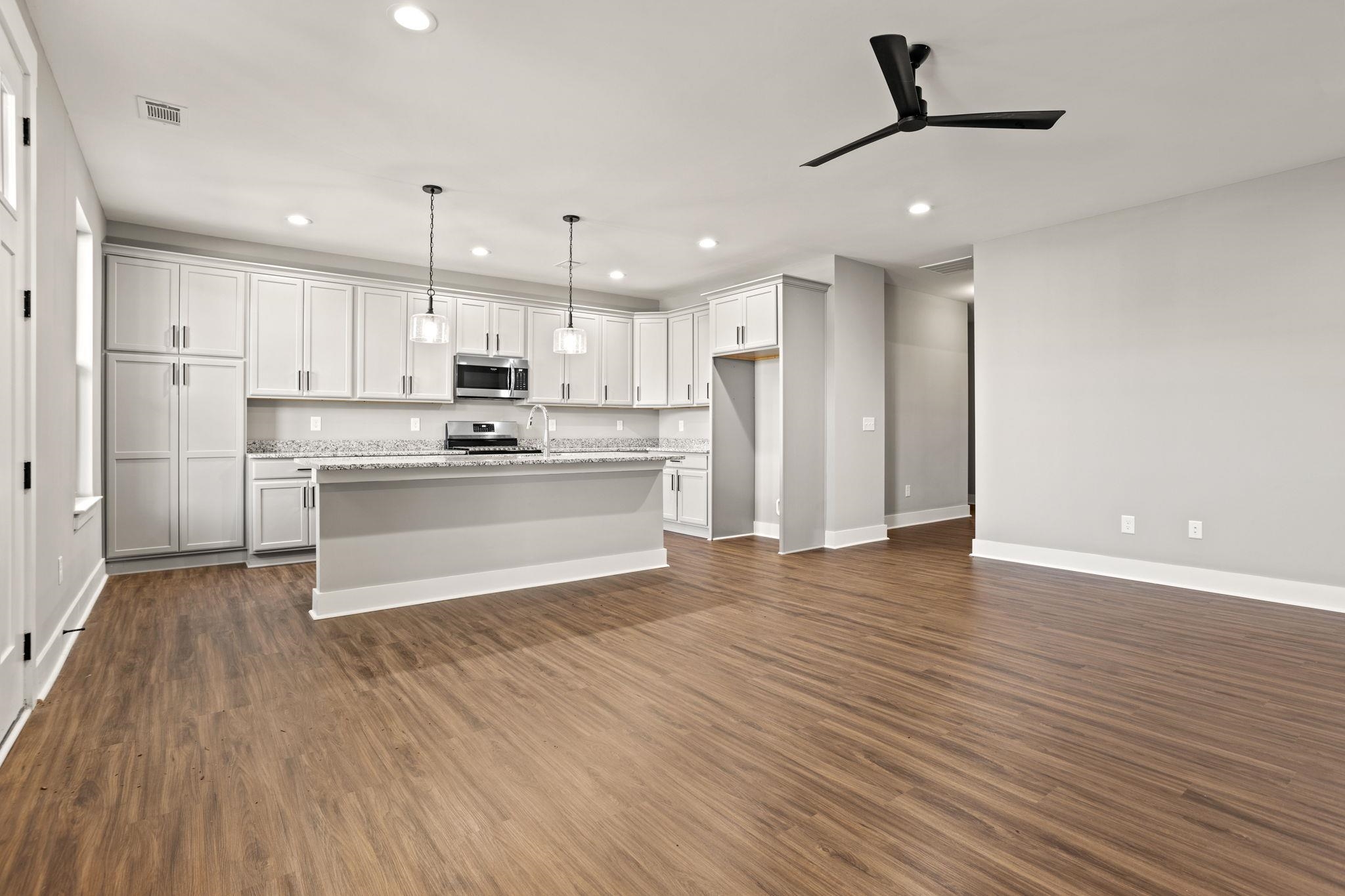 1008 Zinfandel Way Duncan, SC 29334 - Photo 3 of 24