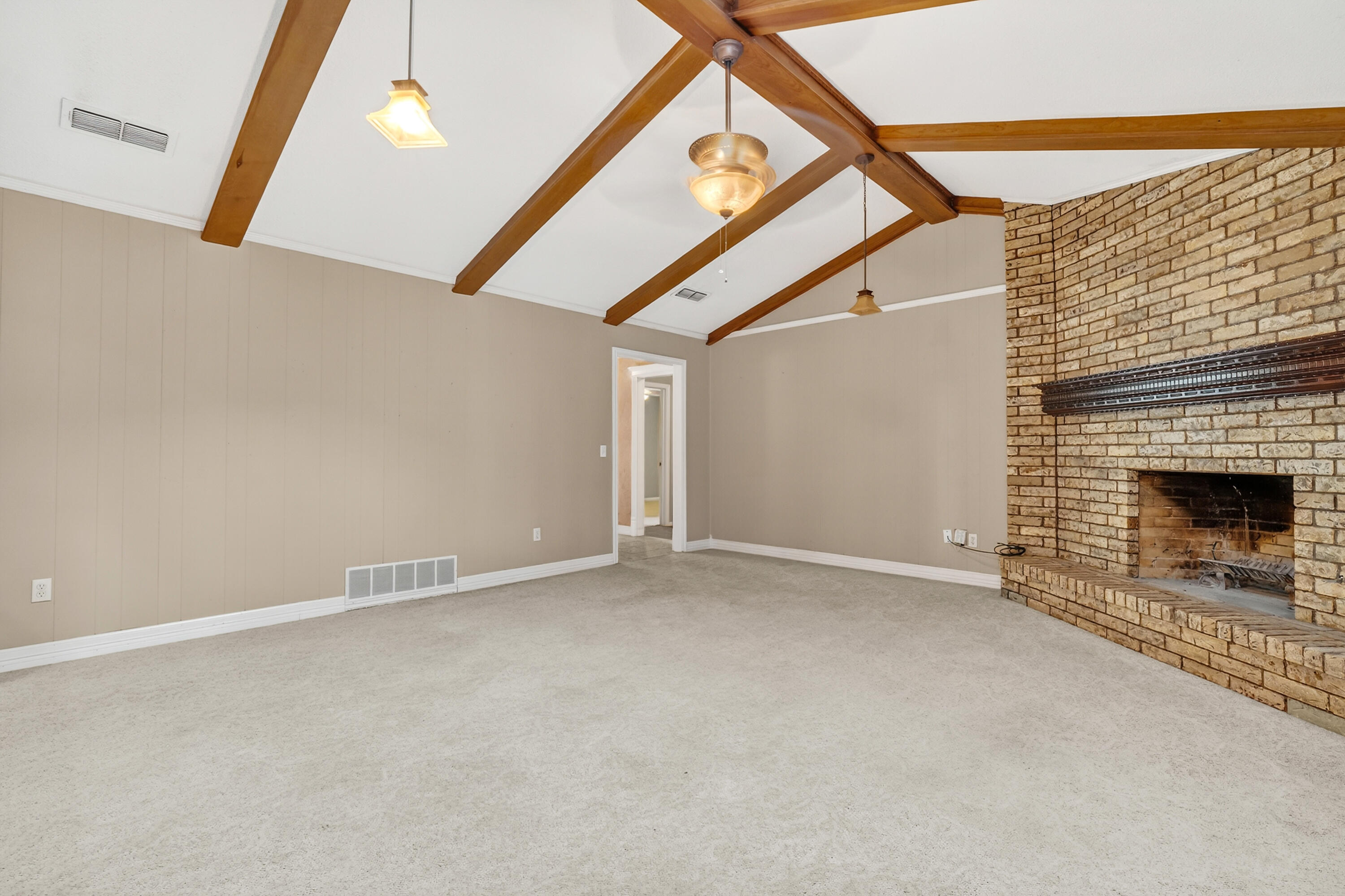 4017 69th Street Lubbock, TX 79413 - Photo 5 of 38 DSC01673