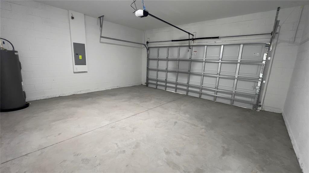 5027 Southwest 165th St Road Ocala, FL 34473 - Photo 33 of 33 a view of a garage