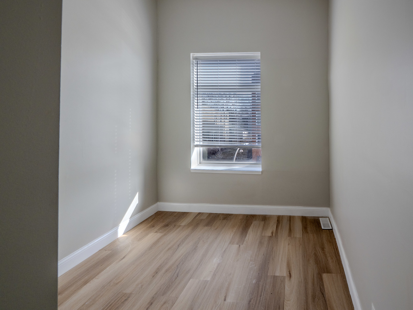 1824 South Harding Avenue Chicago, IL 60623 - Photo 18 of 63