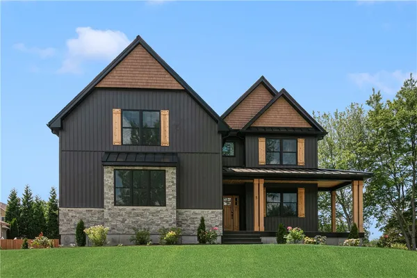 $1,299,900 | 5 Braeburn Circle, Cranston, RI 02921