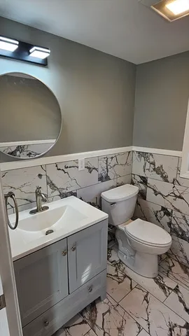 $2,100 | 825 Scenic Highway, Unit 4, Bourne, MA 02532