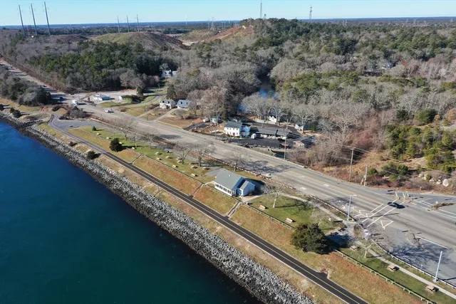 $2,100 | 825 Scenic Highway, Unit 4, Bourne, MA 02532