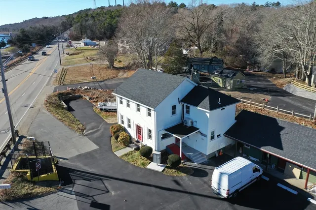 $2,100 | 825 Scenic Highway, Unit 4, Bourne, MA 02532