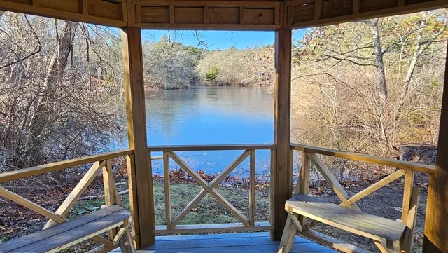 $2,100 | 825 Scenic Highway, Unit 4, Bourne, MA 02532