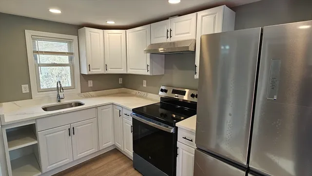 $2,100 | 825 Scenic Highway, Unit 4, Bourne, MA 02532