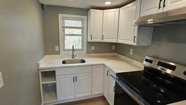 $2,100 | 825 Scenic Highway, Unit 4, Bourne, MA 02532