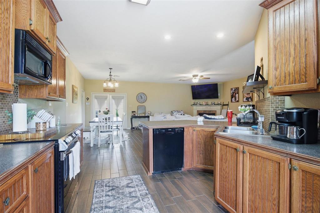 5781 Amoco Road Iowa, LA 70647 - Photo 11 of 18