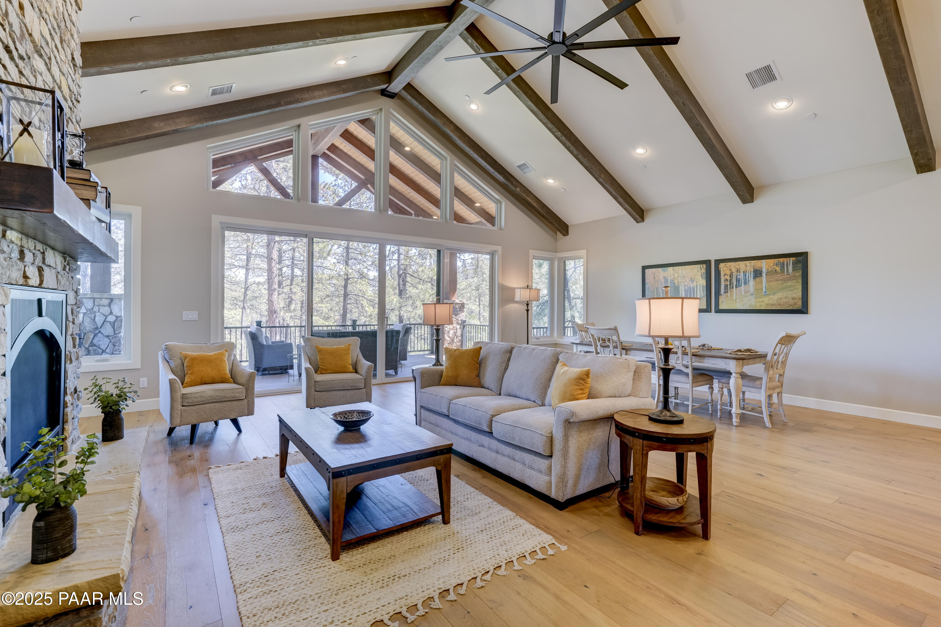 1145 High Valley Ranch Road Prescott, AZ 86303 - Photo 12 of 57 Living Room