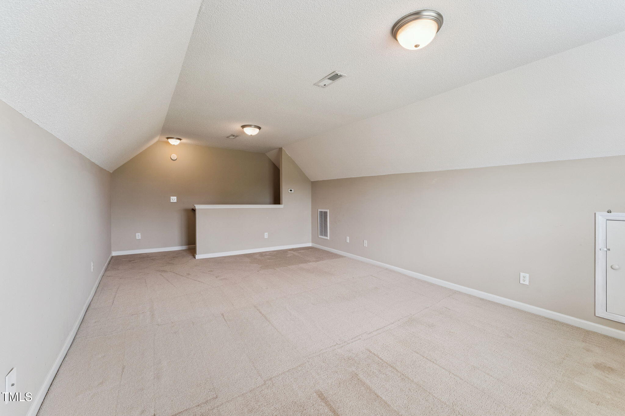 52 Hunters Ridge Trial Dunn, NC 28334 - Photo 33 of 33 an empty room with a empty space