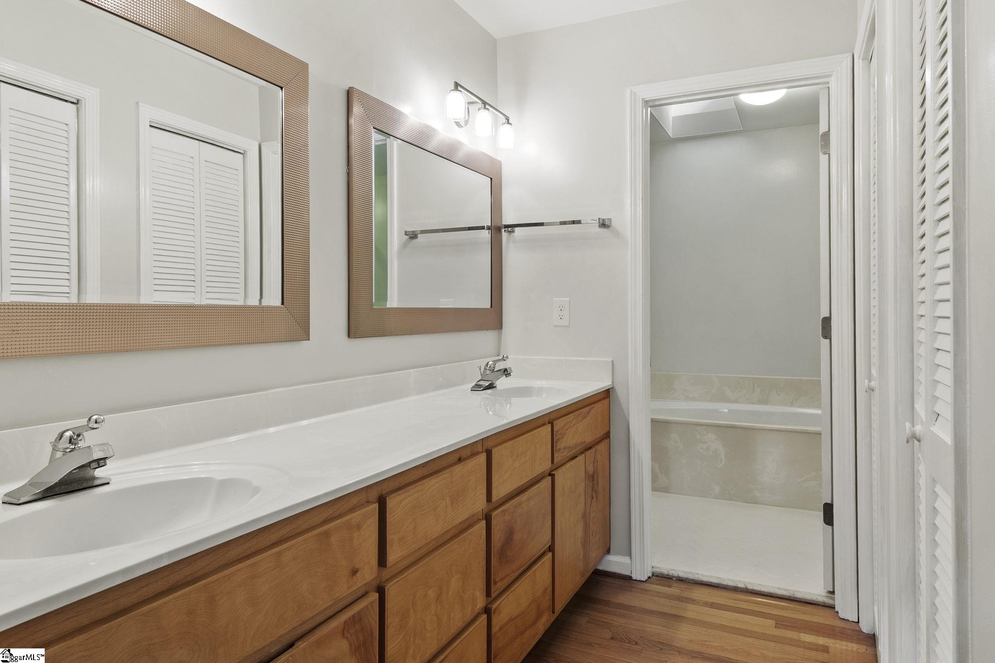 225 Arrowhead Trail Easley, SC 29642 - Photo 15 of 37