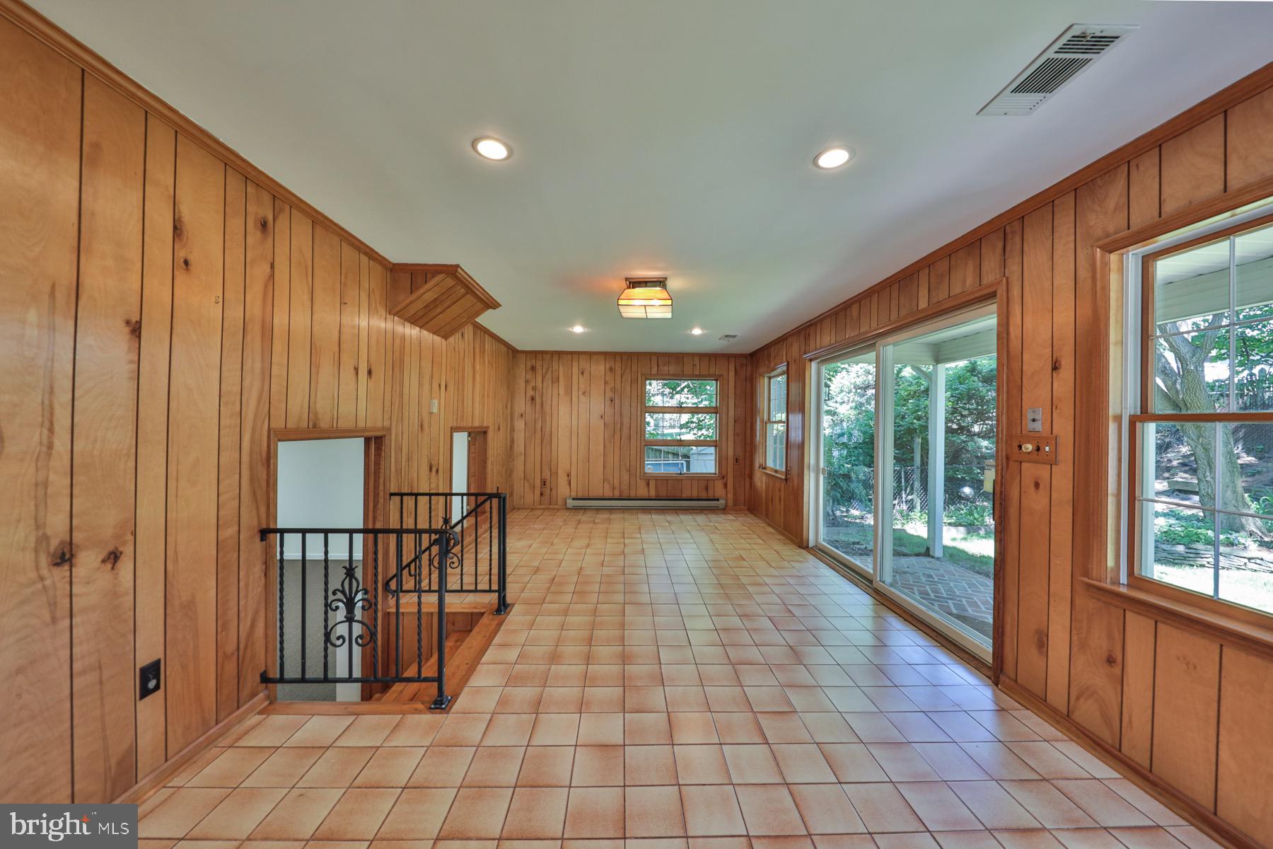 1605 Valley Forge Road Allentown, PA 18104 - Photo 9 of 28 Gallery Image 9